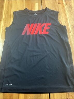 Nike Dri-FIT Youth Boys Large Black Sleeveless Athletic Tank Top